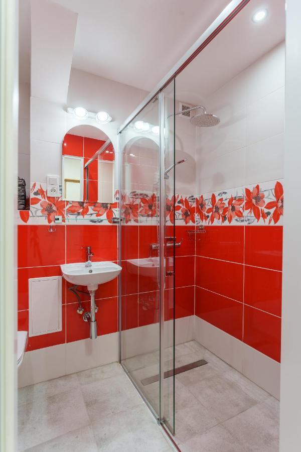Apartament Pod Swierkiem - Pet Friendly - 2 Osobne Pokoje Dla Max 5 Osob - Space Apart Jelenia Góra Εξωτερικό φωτογραφία