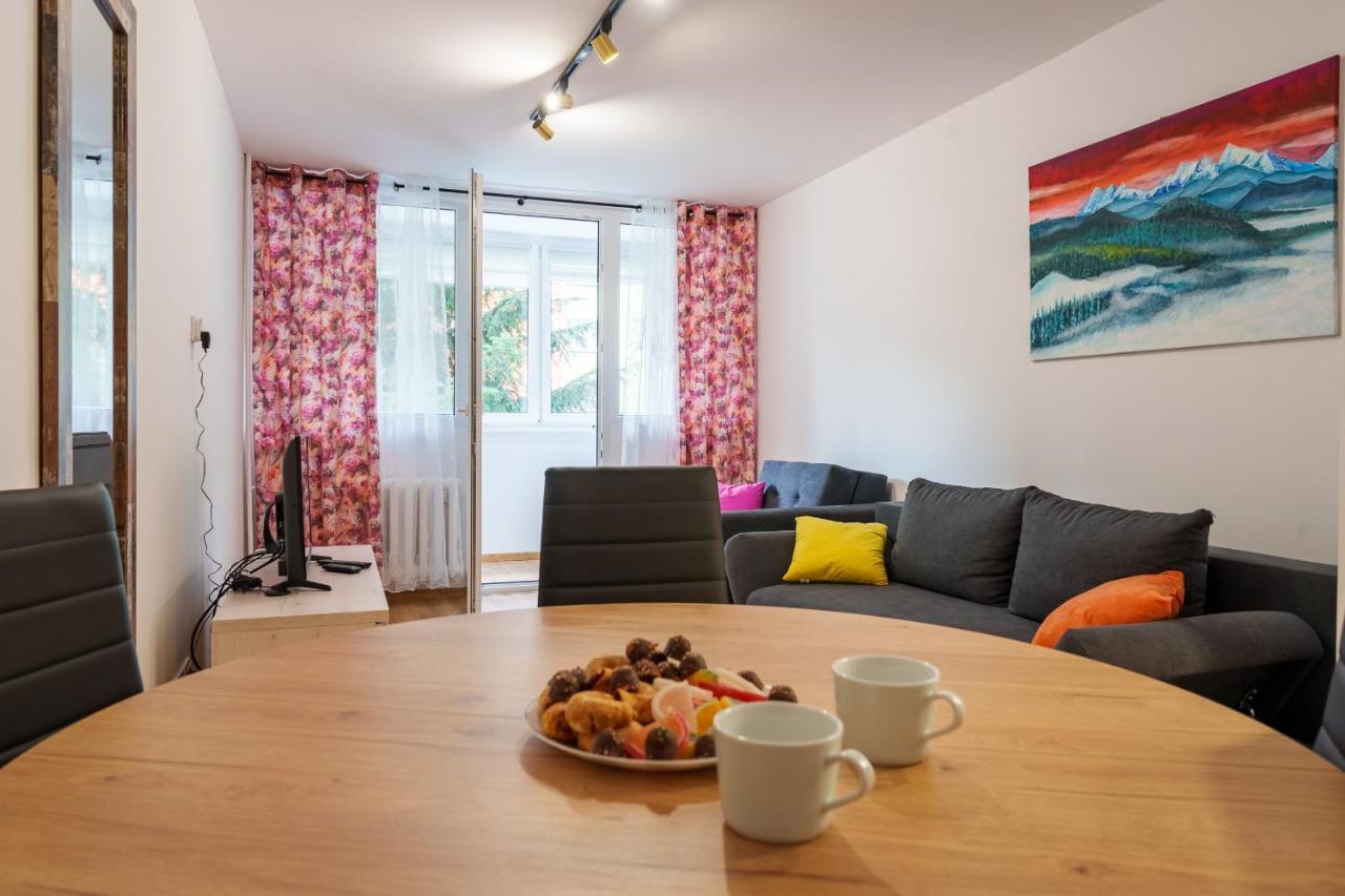 Apartament Pod Swierkiem - Pet Friendly - 2 Osobne Pokoje Dla Max 5 Osob - Space Apart Jelenia Góra Εξωτερικό φωτογραφία